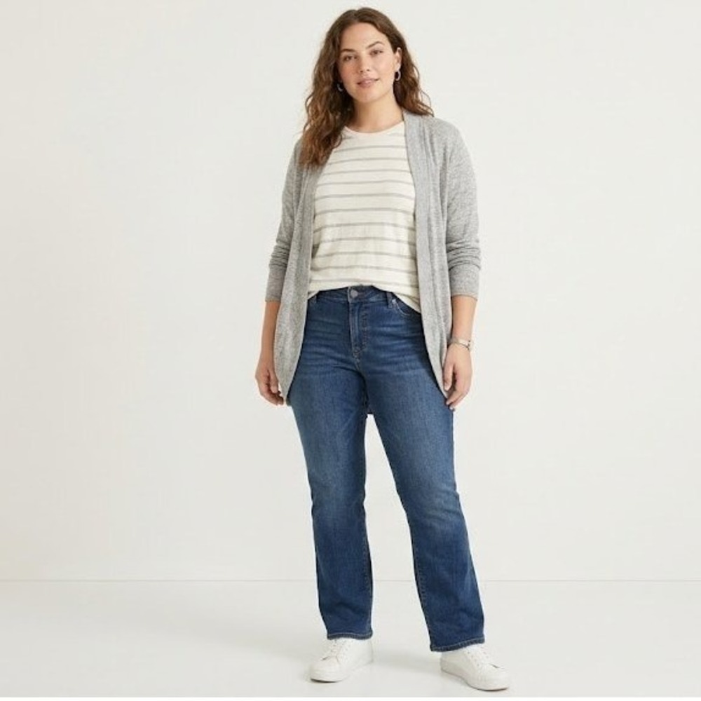 Maurices NEW Curvy Slim Bootcut Jeans High Rise Dark Wash Blue‎ Size 18W Short